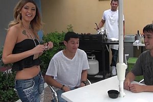 两性农村㐖伦小说